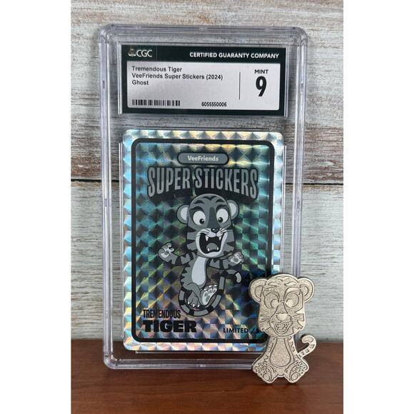 Veefriends Road to Veecon Ghost CGC 9 Tremendous Tiger and Ghost Pin Bundle /5 - Picture 1 of 11